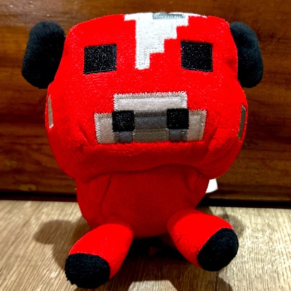mojang Other - MOJANG Minecraft Baby Mooshroom Red Cow Plush 5" 2013